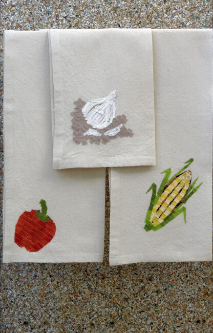 Garlic Kitchen Towel - Image 3